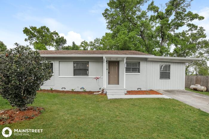 Primary Photo - 221 EDWARDS AVE, ORANGE CITY, FL 32763