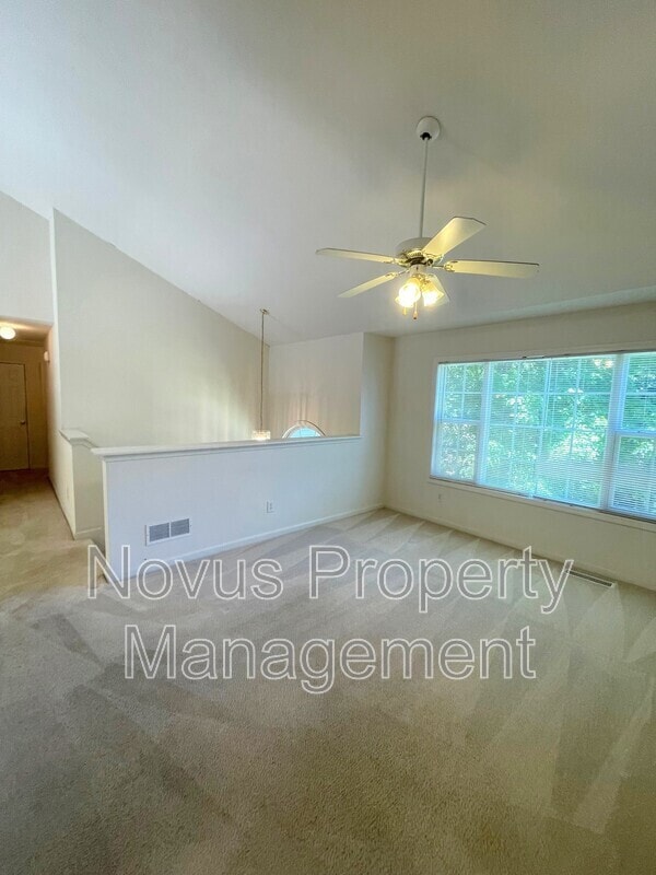 Building Photo - 23 Gold Creek Dr