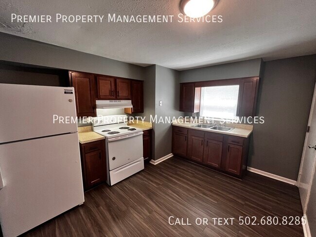 Foto del edificio - 3706 Noblitt Dr