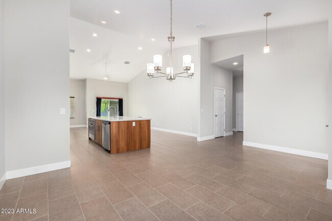 Foto del edificio - 7002 N 14th Ave