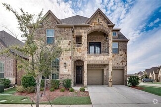Building Photo - 8844 Laurel Ln