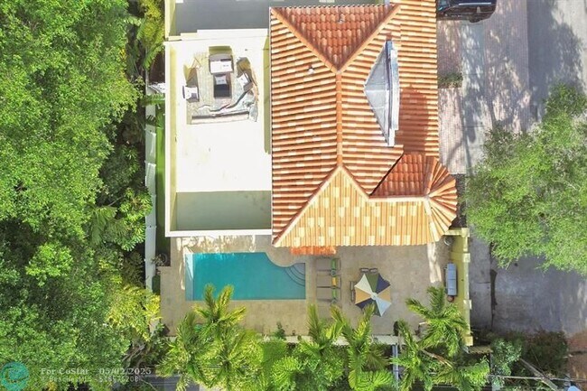 Foto del edificio - 1411 NE 7th St