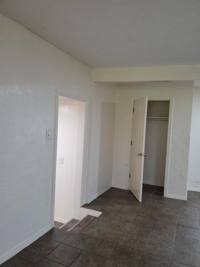 Foto del edificio - 1804 NW Lincoln Ave