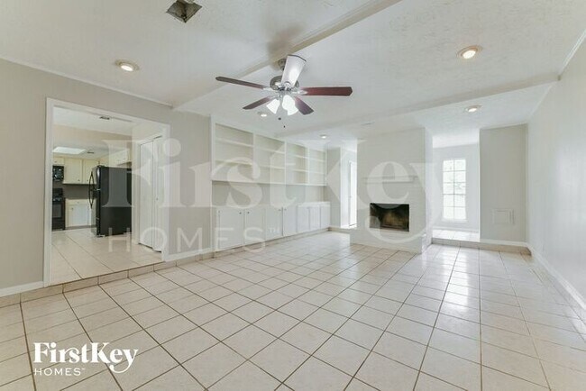 Foto del edificio - 2506 Rambling Brook Dr