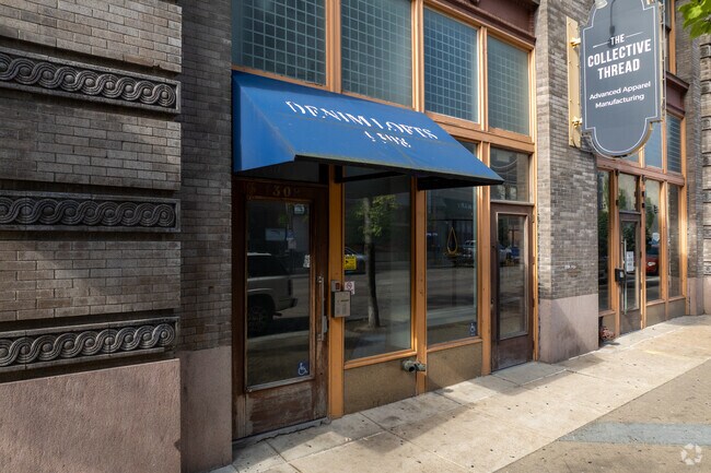 Foto del edificio - Denim Lofts