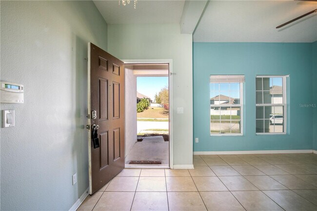 Foto del edificio - 2572 Limerick Cir