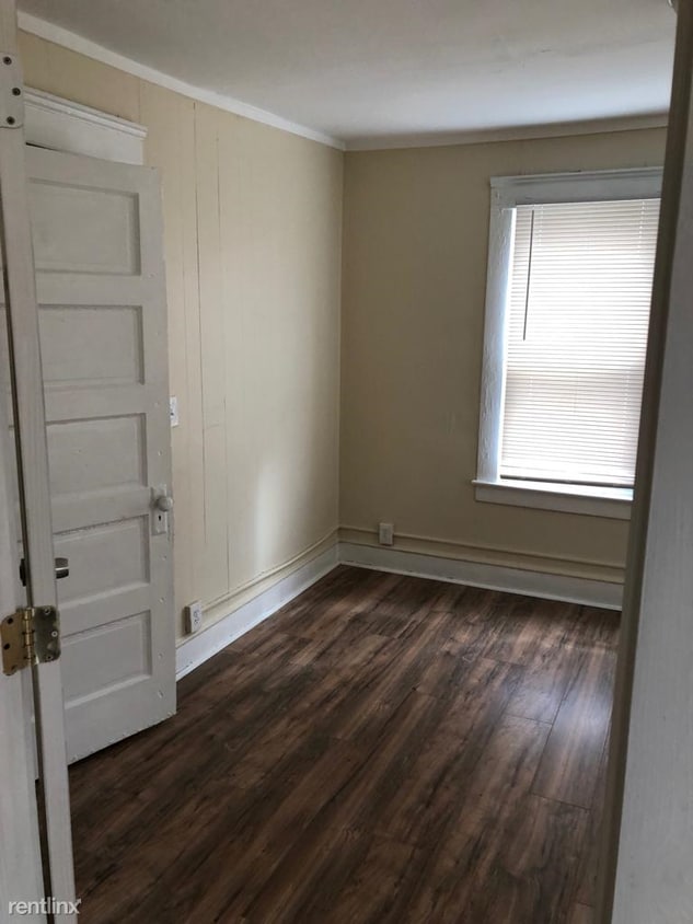 58 Anson St, Derby, CT 06418 Room for Rent in Derby, CT