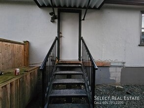 Building Photo - 45723 Lewis Ave