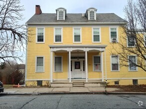 Building Photo - 309 Front St