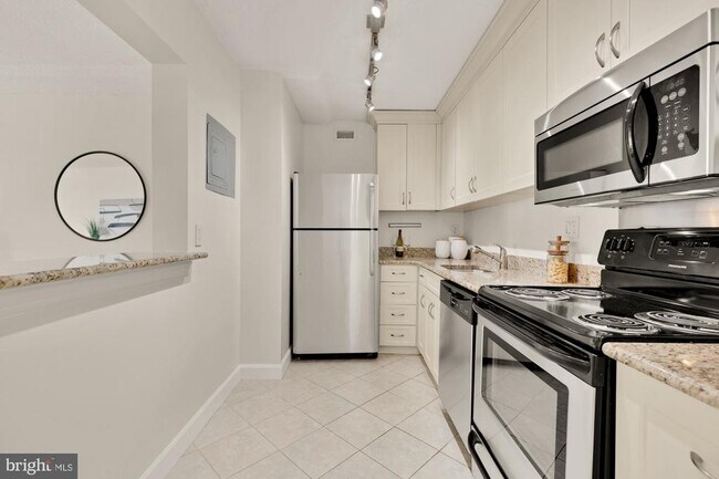 Foto del edificio - 1325 18th St NW