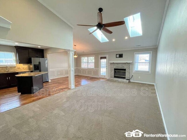 Building Photo - 1808 Wandsworth Dr