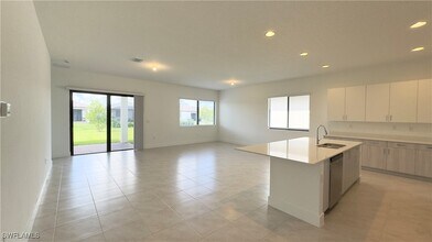 Building Photo - 5097 Panella Ave