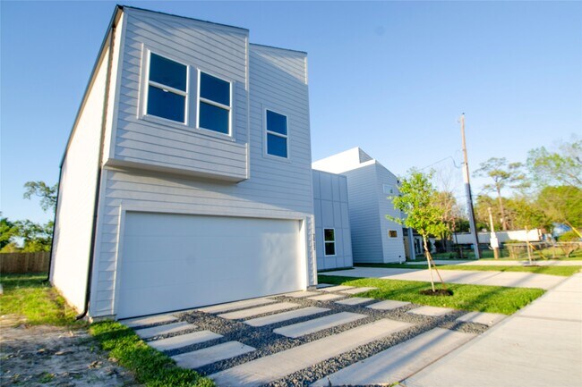 Foto del edificio - 2832 Mansfield St