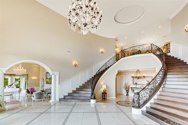 Foto del edificio - 312 Whispering Pines Dr