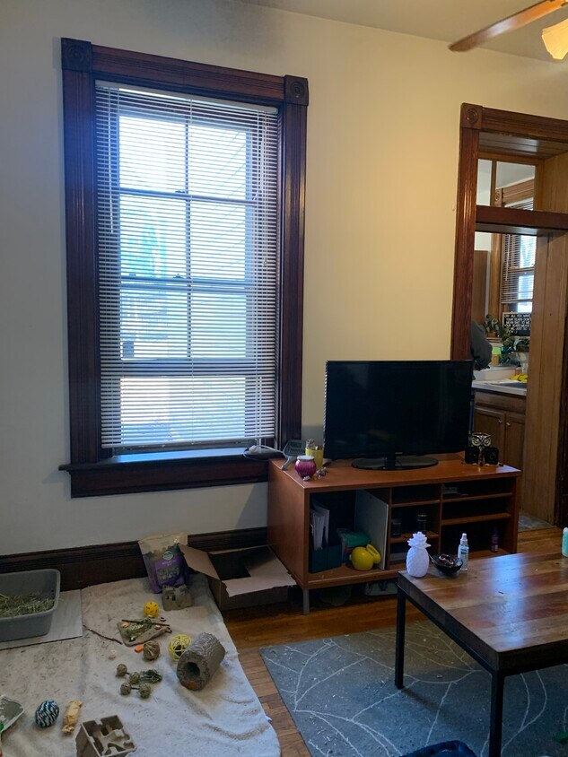 Foto principal - 3230 Bishop St