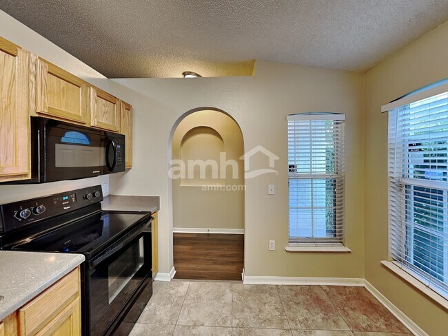 Building Photo - 7358 Grey Fox Ln