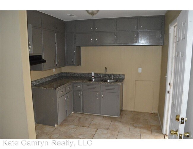 Building Photo - 3 br, 1 bath House - 1631 1st NW St