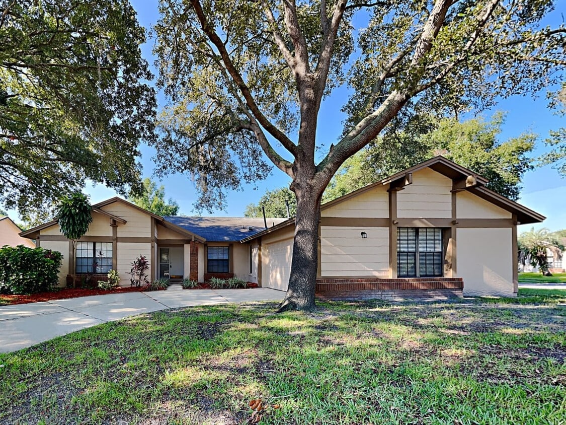 951 Blueberry Hollow Ct - Alquileres en Winter Springs, FL ...
