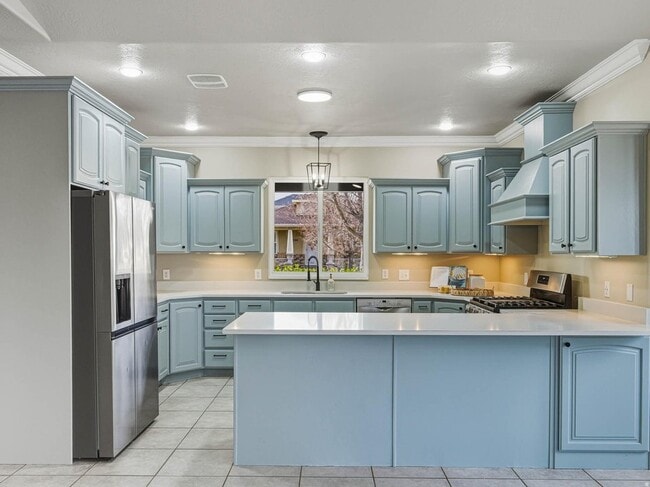 Building Photo - 11541 Harvest Crest Way