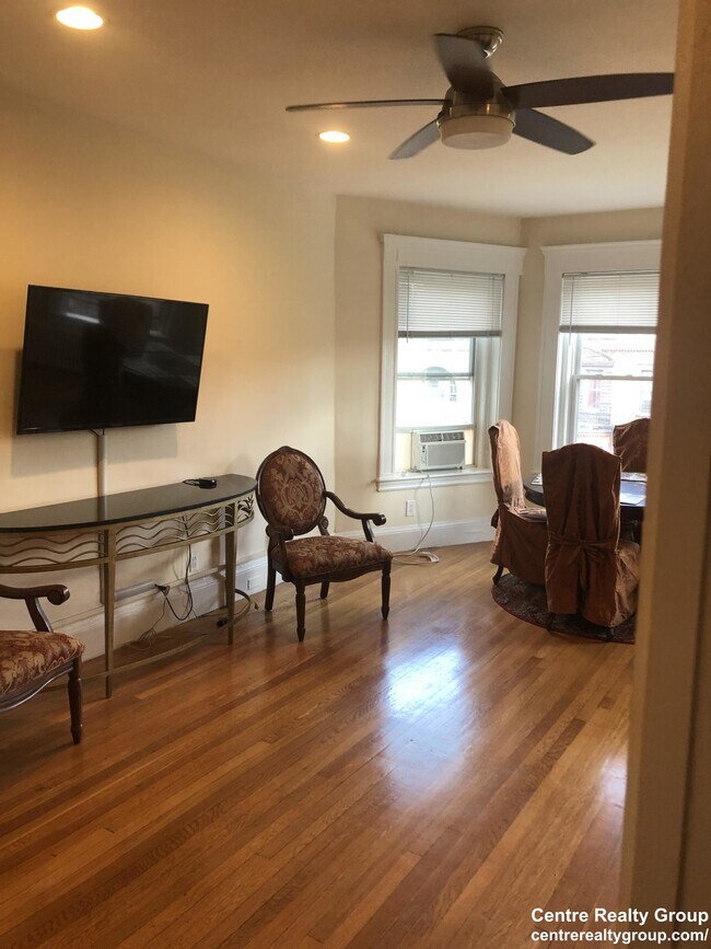 Foto del edificio - 520 Beacon St