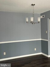 Building Photo - 10100 Campus Way S