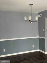 Building Photo - 10100 Campus Way S