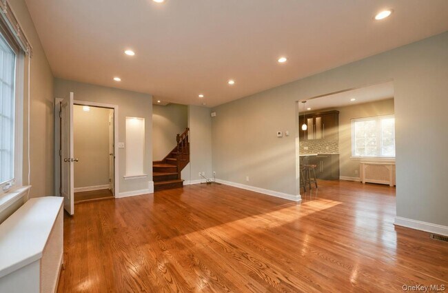 Foto del edificio - 58-47 215th St