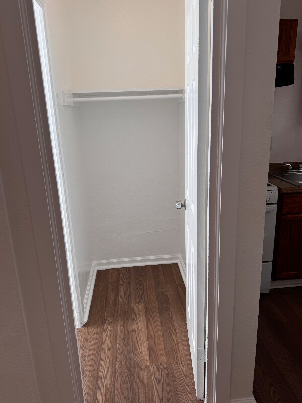 Foto del edificio - 8557 Juniper Ave