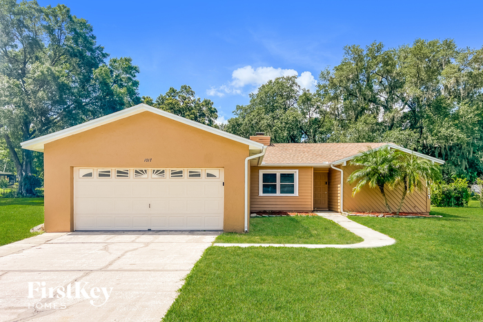 Foto principal - 1017 Shadow Wood Ct