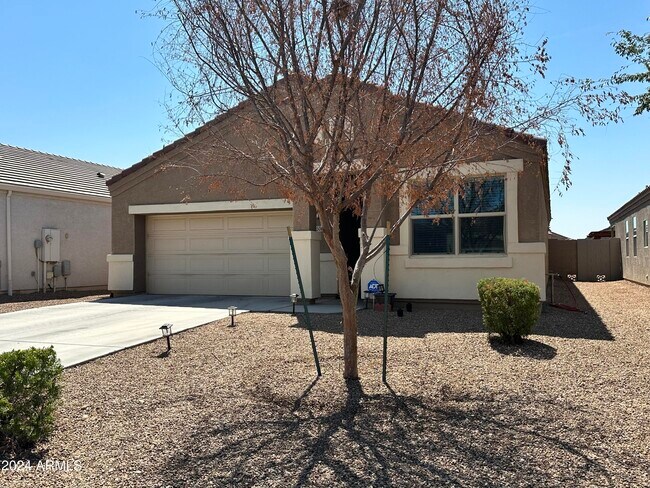 Building Photo - 5015 E Black Opal Ln