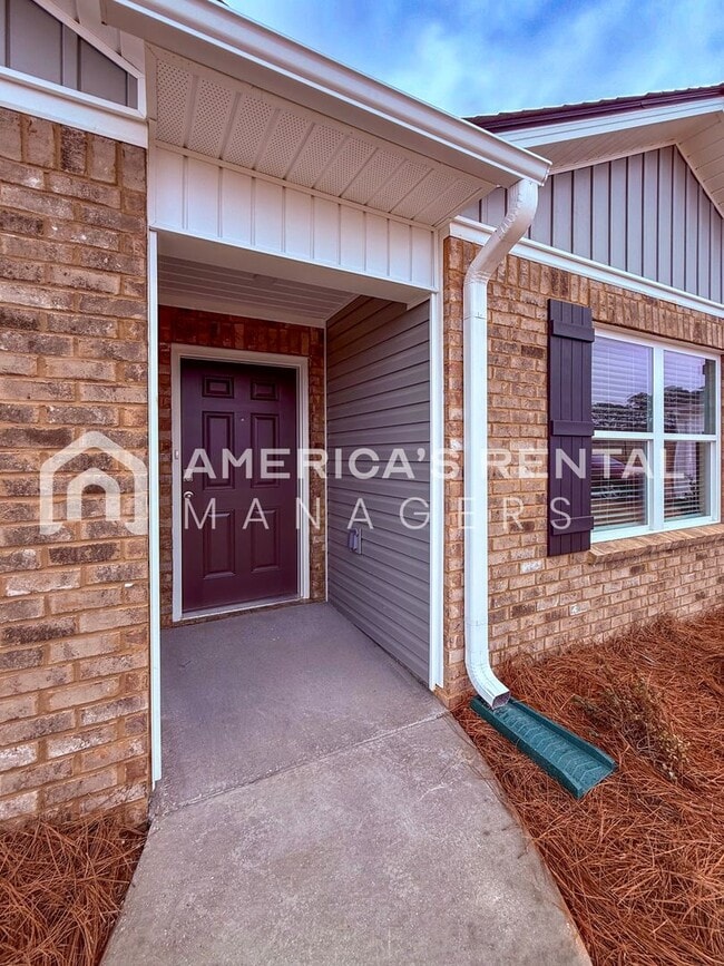 Foto del edificio - Spacious Single-Story Living in Vance, AL! View with 48 Hours Notice!