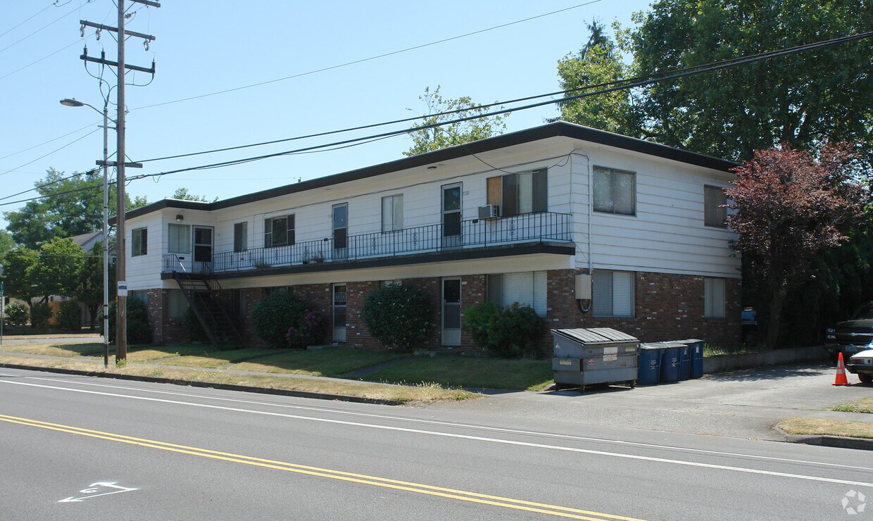 Foto del edificio - 7114-7124 NE Tillamook St