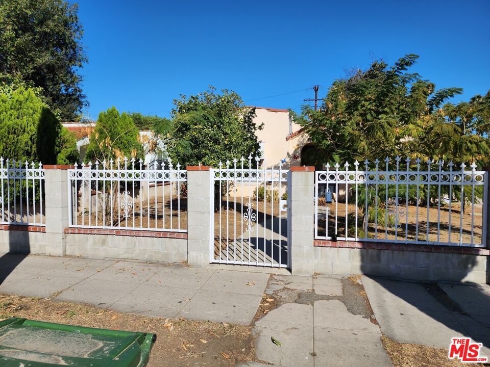 6616-vesper-ave-los-angeles-ca-91405-house-rental-in-los-angeles