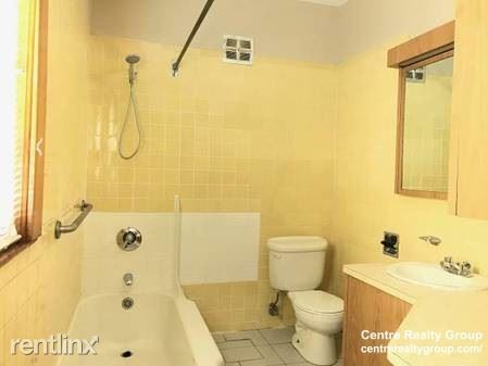 Building Photo - 2 br, 1 bath Apartment - 38 Clinton St
