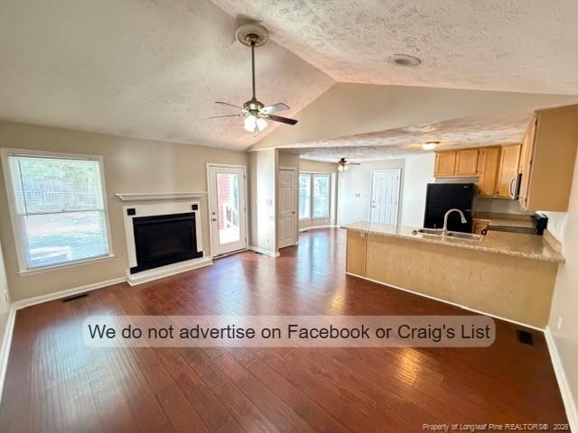 Foto del edificio - 321 Abbottswood Dr