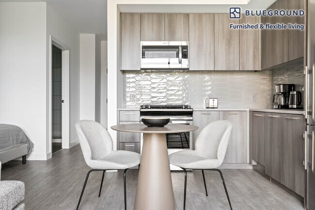 Foto del edificio - 834 W Monroe St
