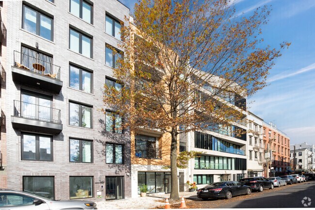 Foto del edificio - 151 Green St