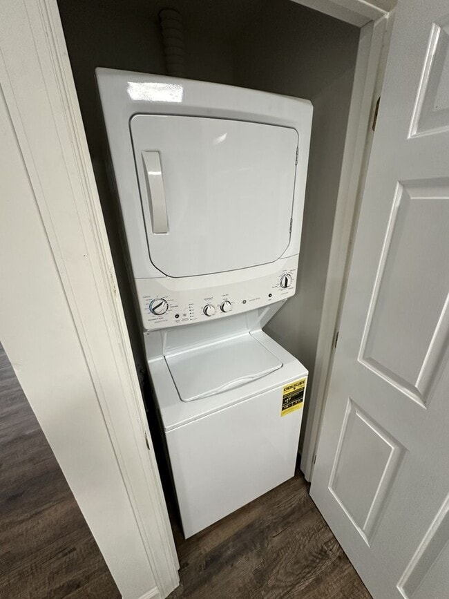 Foto del edificio - 2 Bedroom 2 Bathroom Condo!