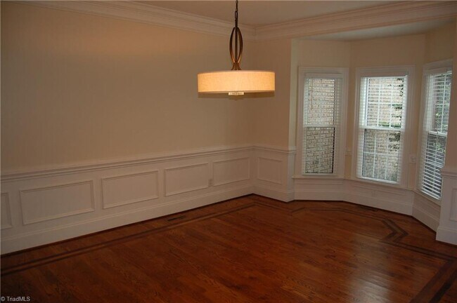 Building Photo - 2 Trebbiano Dr