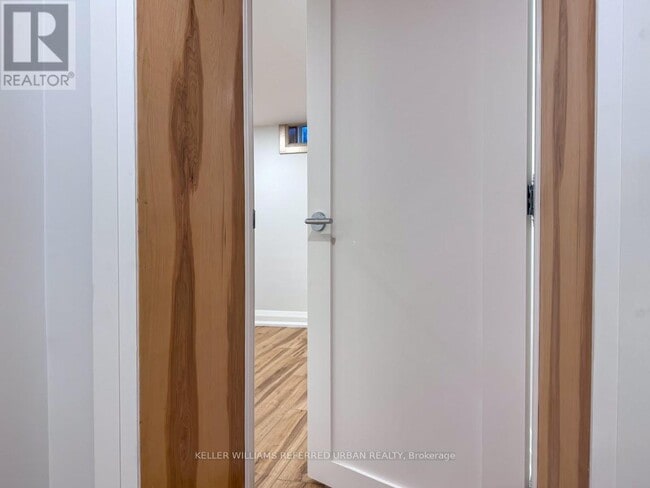 Building Photo - 18 Sunset Trail