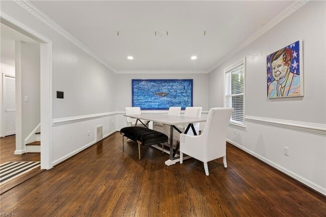 Building Photo - 809 Virginia Ave