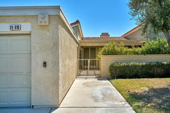 Foto del edificio - 39810 Bedford Dr