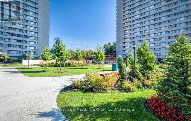 Building Photo - 715 Don Mills Rd.