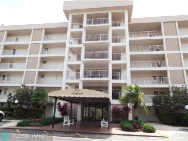 Foto del edificio - 2650 S Course Dr