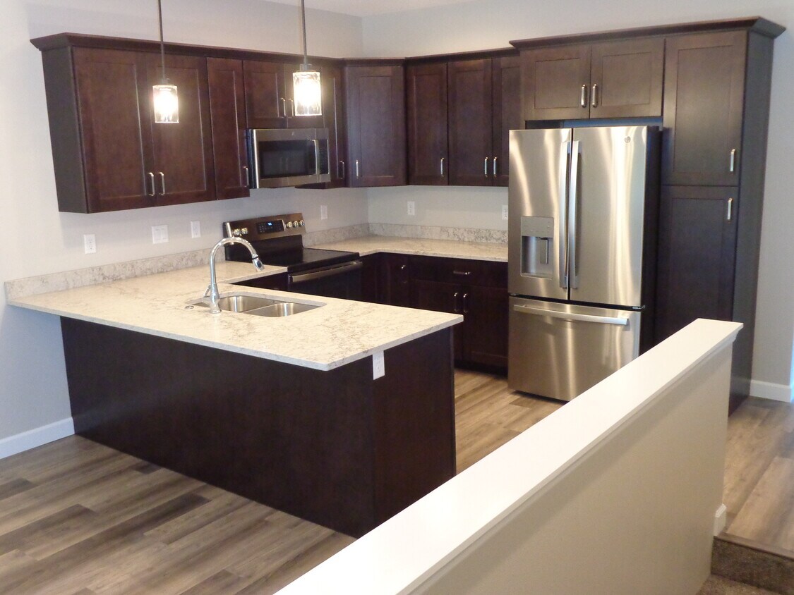 Primary Photo - 2805 Terrace Dr