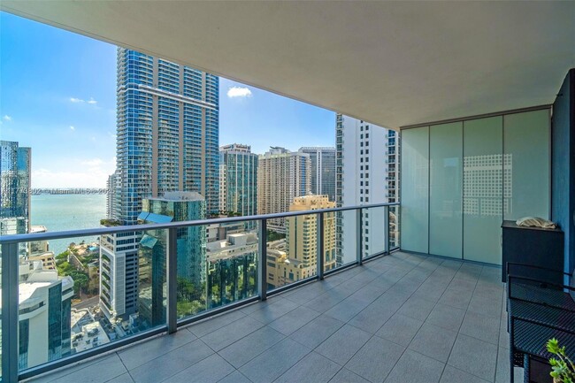 Foto del edificio - 1010 Brickell Ave