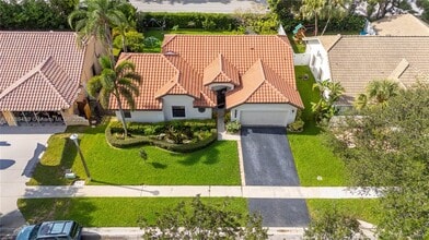 Building Photo - 10900 NW 18th Ct