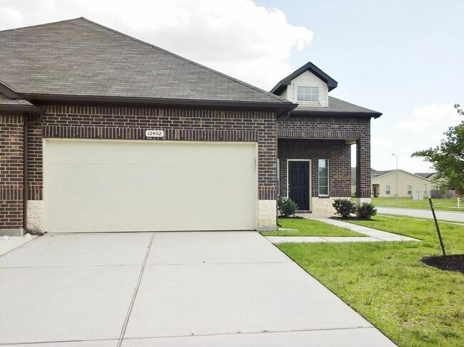 Building Photo - 12402 Maura Lane