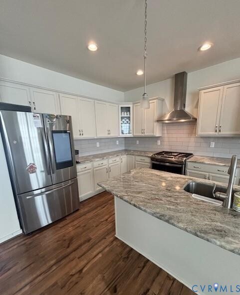 Foto del edificio - 15513 Wolfboro Rd