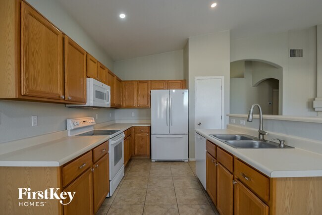 Foto del edificio - 7640 West Summer Sky Drive